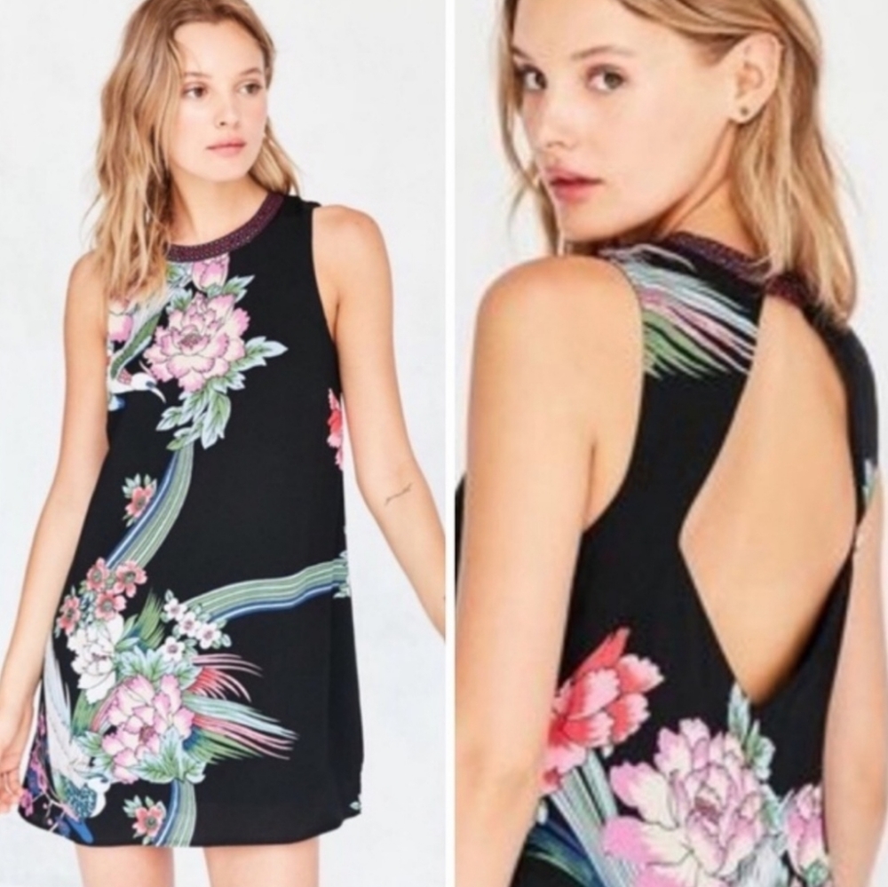 Ecoté Mini Floral Summer Dress Size M